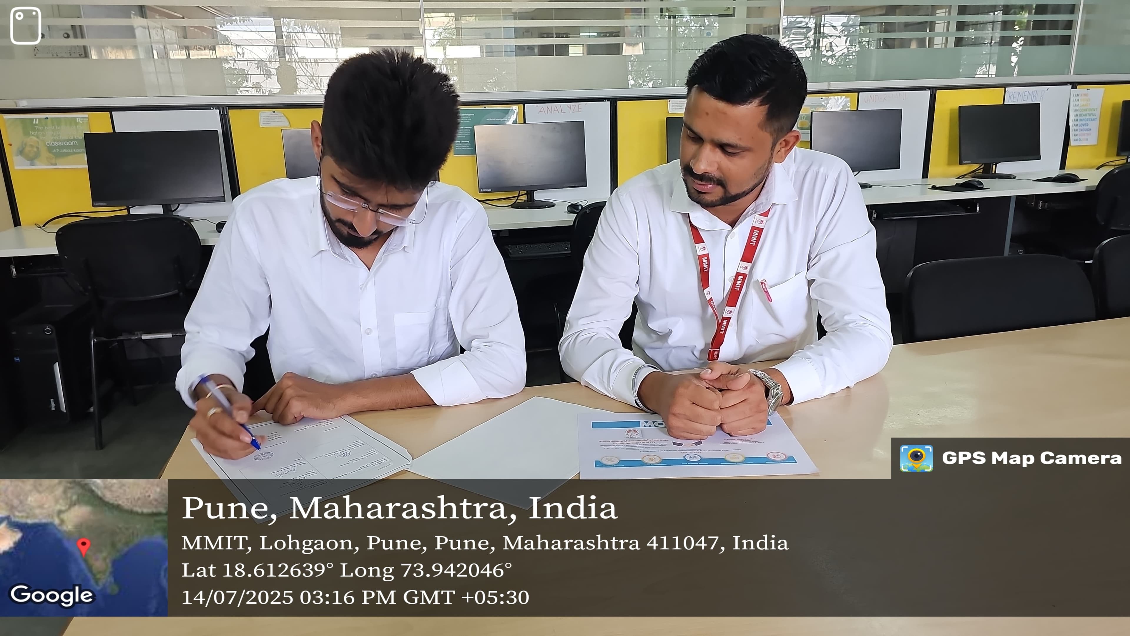 Signing the MOU with MMIT, Pune